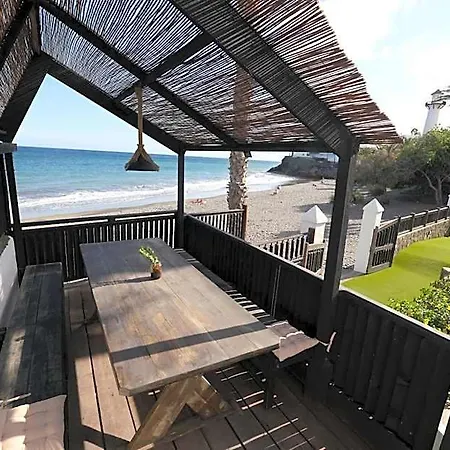 Makai Apartahotel 3*