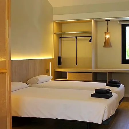 Makai Hotel