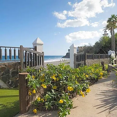 Makai Hotel 3*