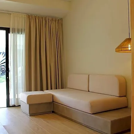 Hotel Makai 3*